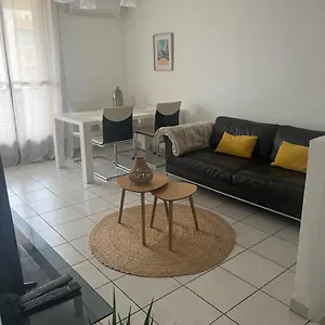  Appartement T3 Proche Metro -draps Et Serviettes Inclus France